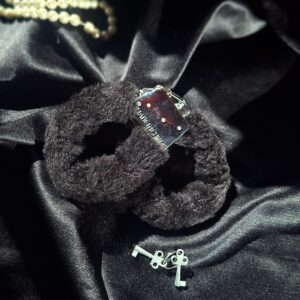 Algema de Metal Pelúcia Revestida - Cor Preta