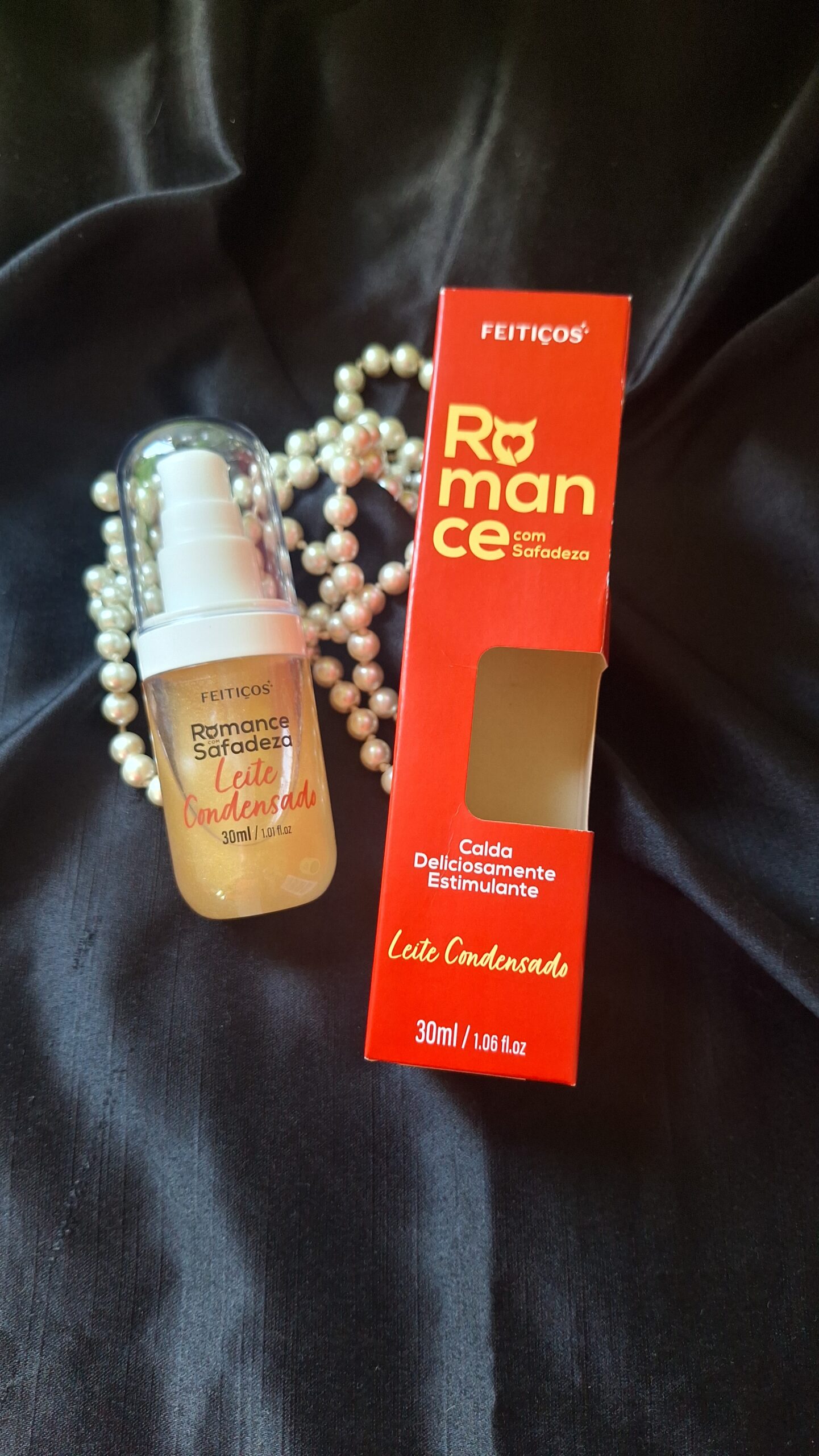 Romance com Safadeza Calda Estimulante Beijável com Aquecimento Sabor Leite Condensado 30ml Feitiços