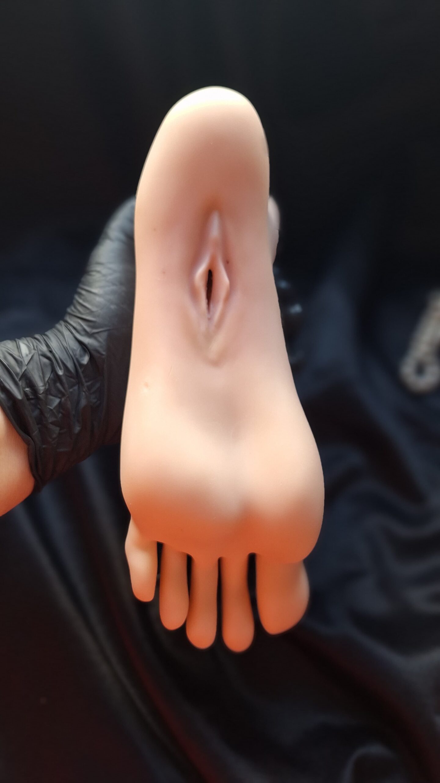 Masturbador Masculino em CyberSkin em Formato de Pé com Vagina Sexy Import - Imagem 3